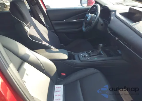 2021 Mazda Cx-30 Select z USA, uszkodzony, nr VIN 3MVDMBBL2MM237762